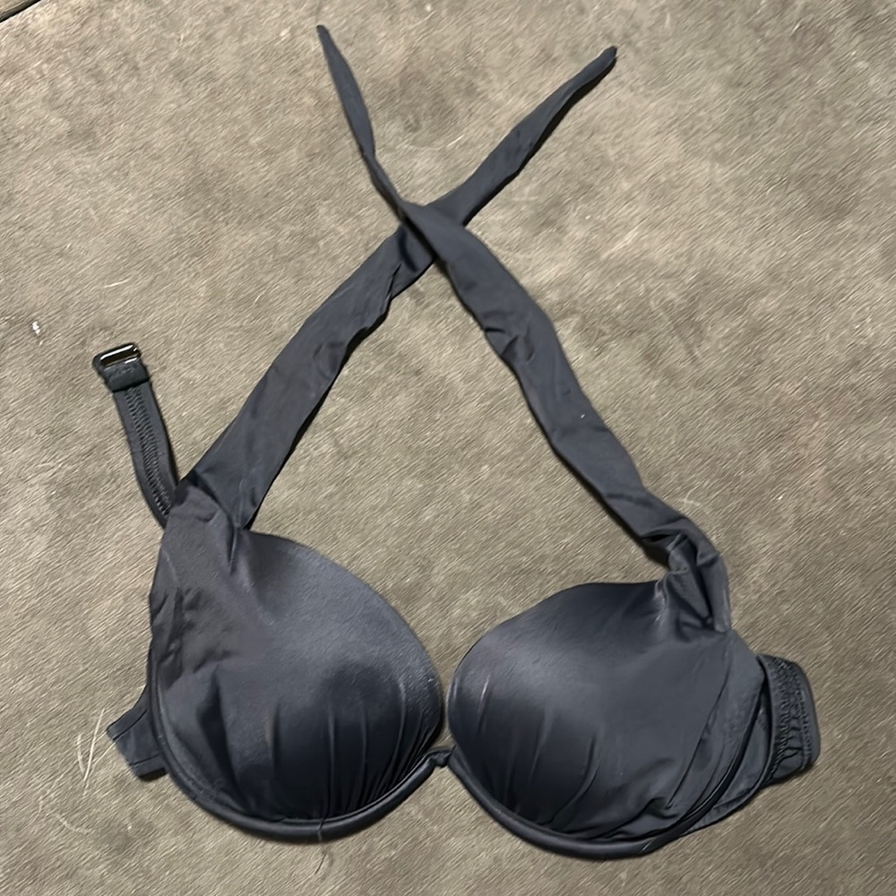 Padded black bikini top